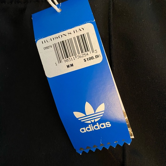 COPY - too big for me (i’m a small) - Picture 2 of 4